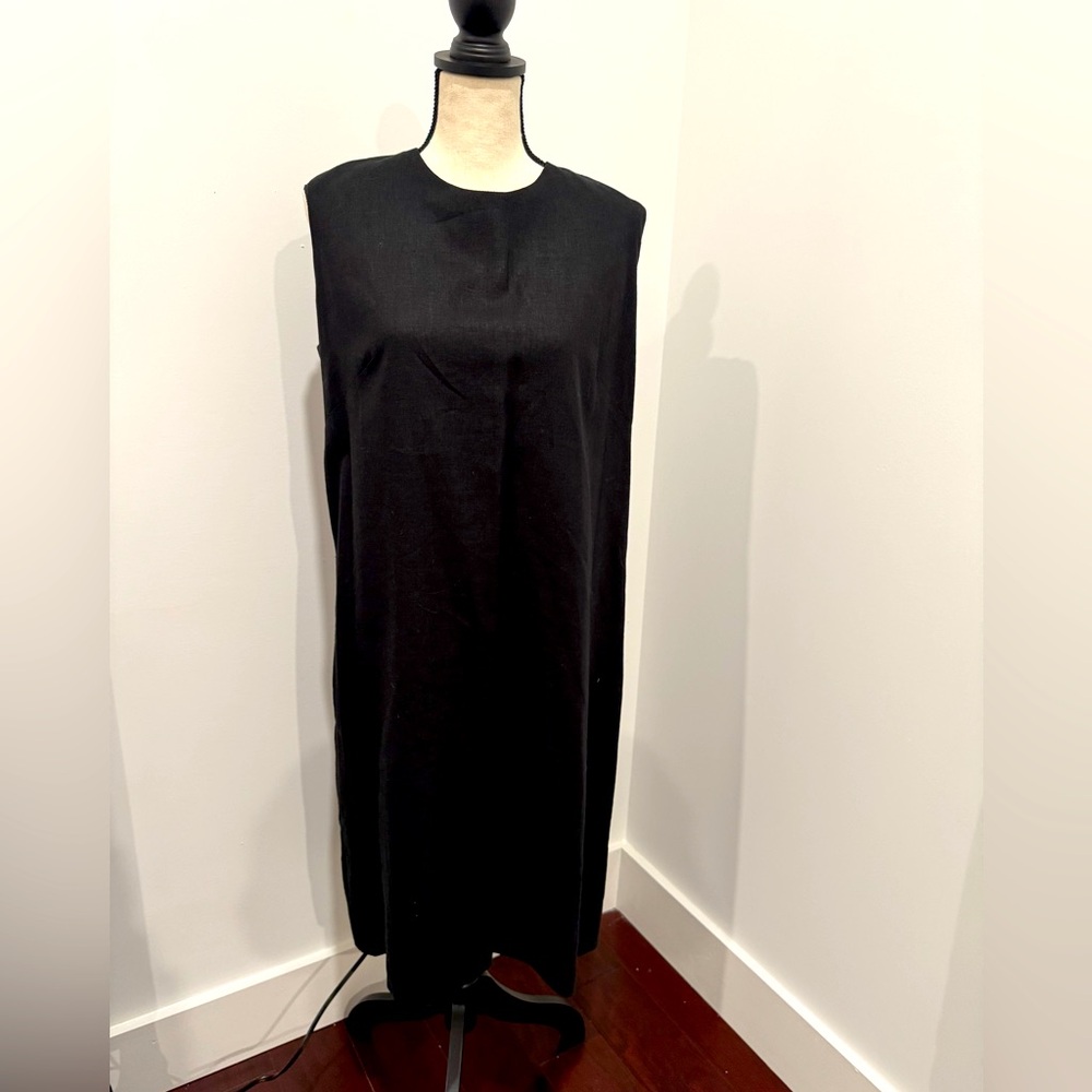 Black 100% Linen Sleeveless Midi Dress extra
Large XL zipper closure casual chic
